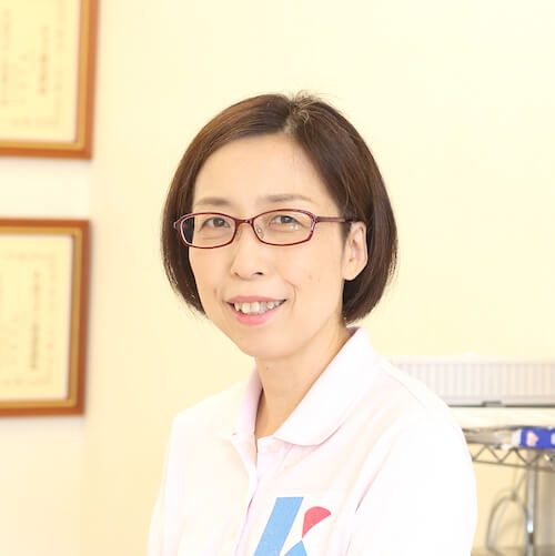 受付 塚本 寿子